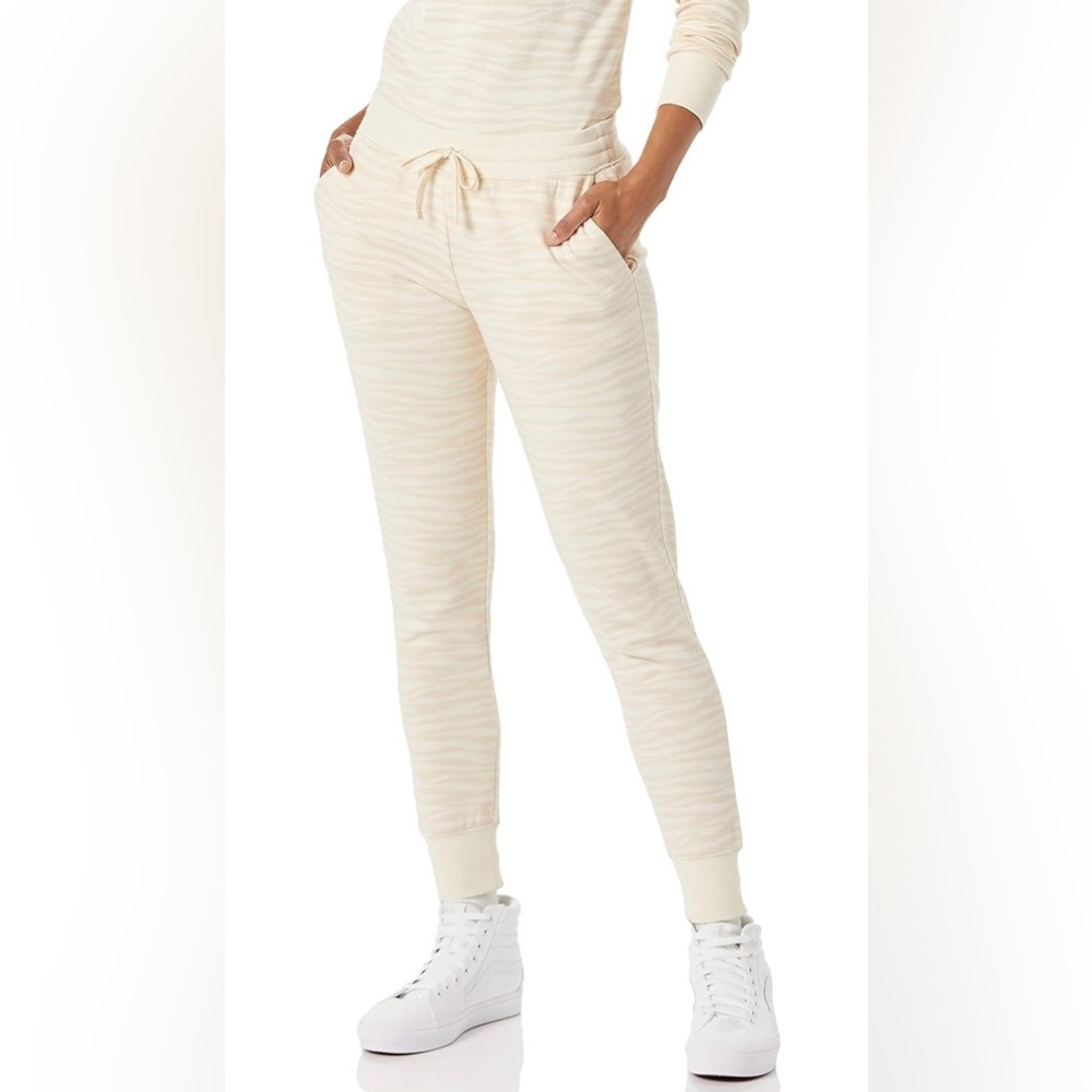 NWT M Lg Jogger Sweatpants French Terry Fleece Women’s
